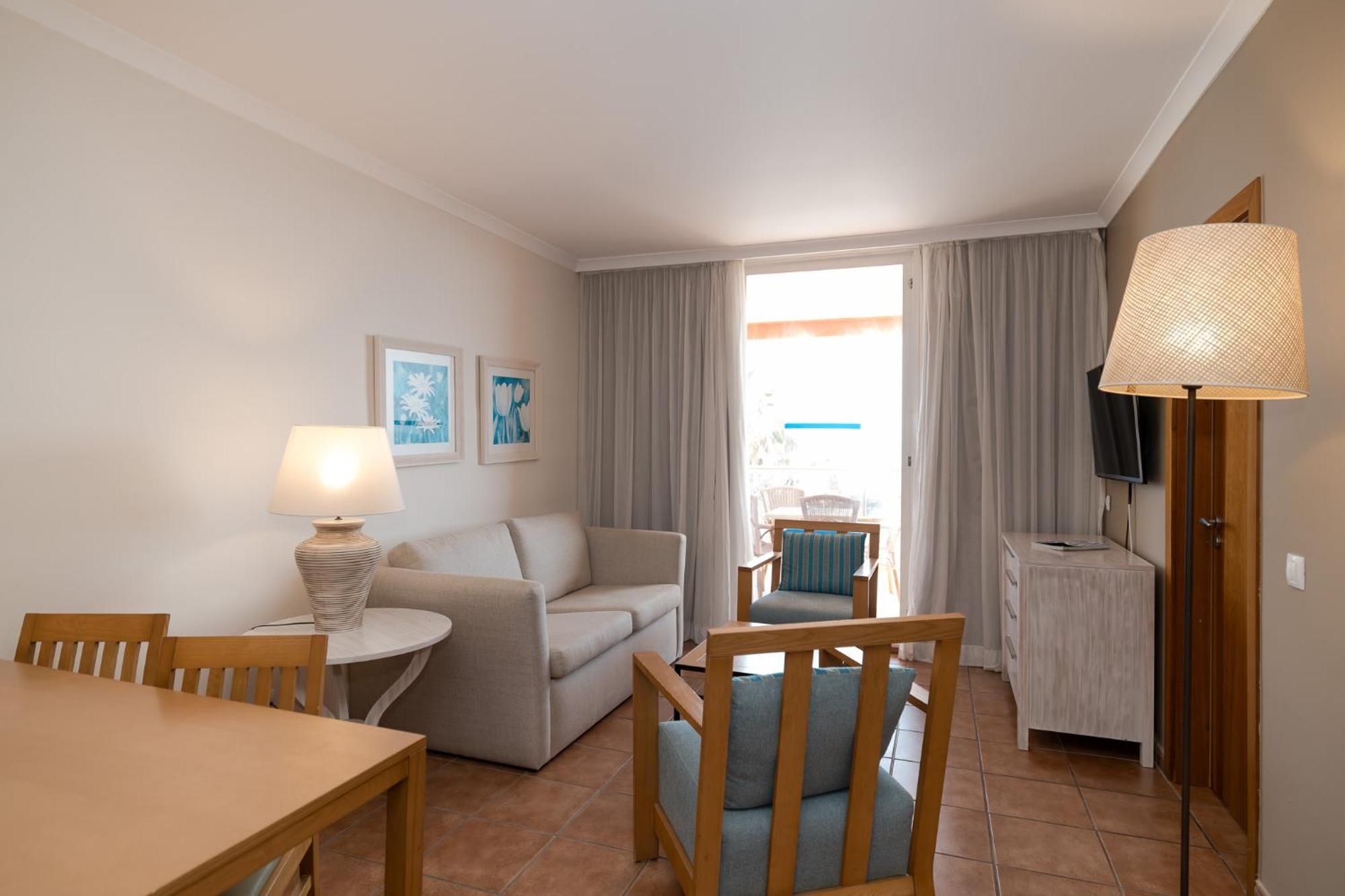 Suite Tripla Superior con Vista Mare